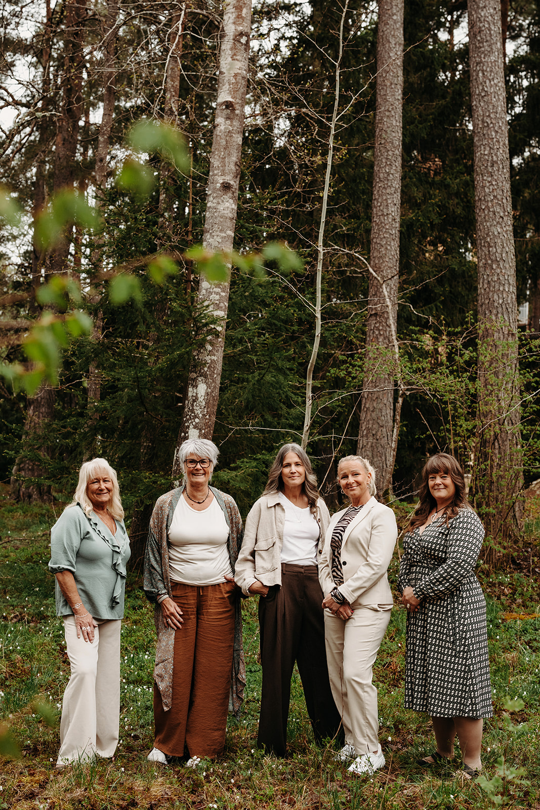 Olivias team i naturen